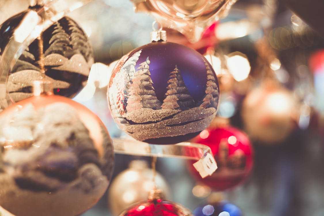 How to Enjoy the Holiday Season Away from Home